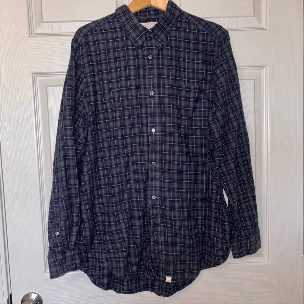 Five Four Men's Dark Plaid Button Down Shirt